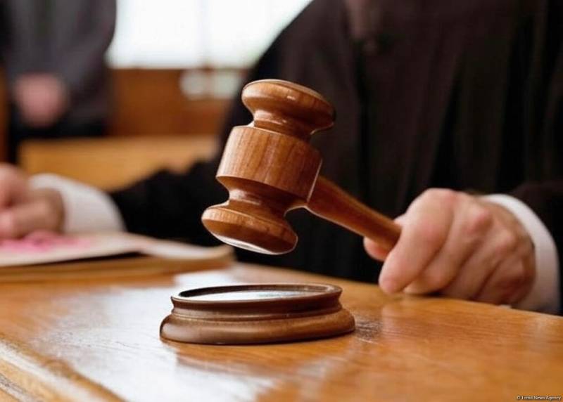 İstanbul məhkəməsi keçmiş bankiri 102 il müddətinə azadlıqdan məhrum edib