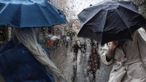 Balkanlardan Gələn Hava Dəyişikliyi: Meteorologiya Ani Sel, Fırtına və İldırım Təhlükəsi Barədə Xəbərdarlıq Edir