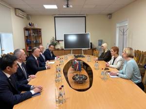 Teymur Musayev Latviyanın tibb müəssisələri və universitetlərinin fəaliyyəti ilə tanış olub (FOTO) Xəbər şəkili