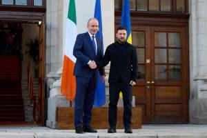 Zelenski İrlandiya ilə Rusiyanın dondurulmuş aktivlərinin istifadəsini müzakirə edib Xəbər şəkili