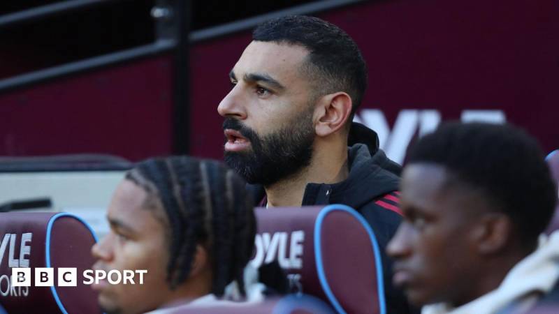 Slotdan Bəyanat: Ehtiyatda Qalan Mohamed Salah "Ən Yüksək Səviyyəli Professionaldır"