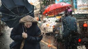 Meteorologiya XƏBƏRDARLIĞI: 43 Əyalətdə Güclü Yağış, Buzlaşma və Şaxta Təhlükəsi Bu Gecədən Başlayır