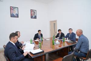 Fərid Əhmədov Bərdədə vətəndaşları qəbul edib Xəbər şəkili