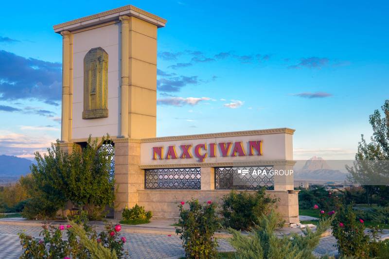 Naxçıvan MR Baş nazirinin müşavirinə və köməkçisinə dair tələblər müəyyənləşib