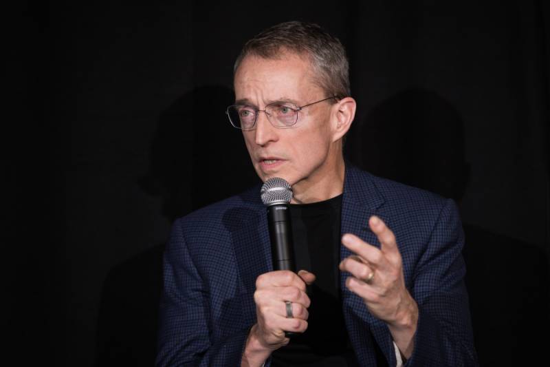 Pat Gelsinger Mur Qanununu Xilas Edir: Hökumətin Dəstəyi və xLight Layihəsi