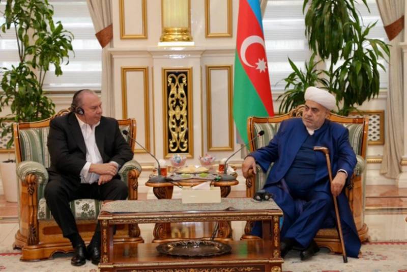 Allahşükür Paşazadə: Erməni kilsəsi və diasporası sülh prosesini pozmaq üçün var gücü ilə dağıdıcı təbliğat aparır