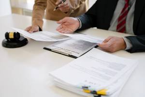 Şəxsin rezidentliyi ilə əlaqədar dürüst olmayan məlumatlara görə cərimə tətbiq olunacaq Xəbər şəkili