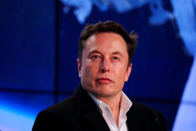 Elon Musk: "Insanlara azadlıqlarını geri qaytarın"